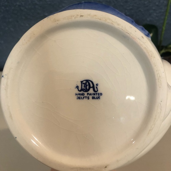 Vintage - Hand painted Delft Pitcher - Picture 2 of 9
